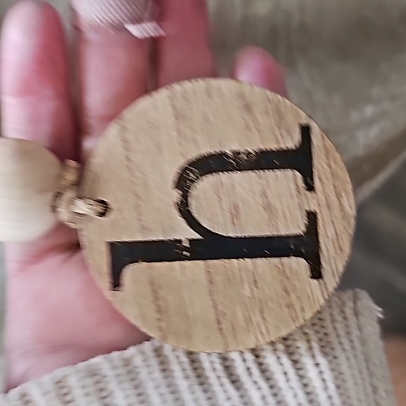 Wooden H Beaded Accent - Picture 2 of 3